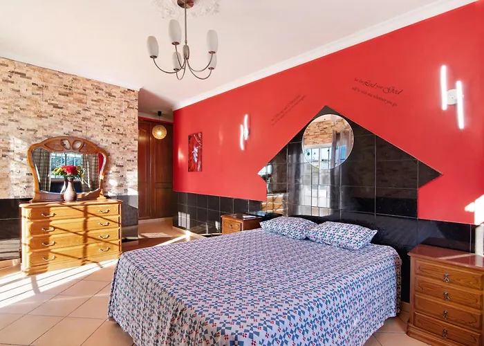 Calipso וילה אלבופיירה